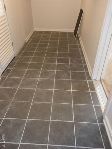 7205 Dorset Avenue, University City, MO 63130