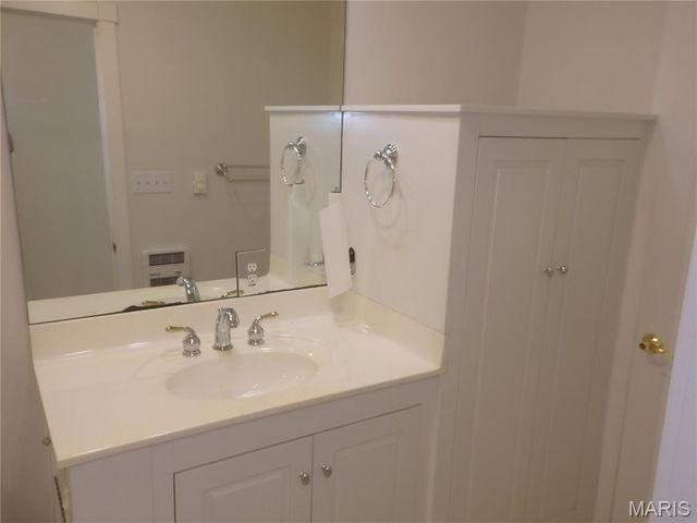 7205 Dorset Avenue, University City, MO 63130