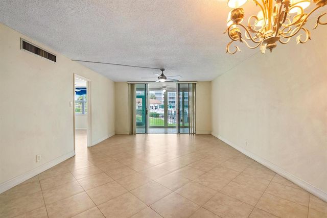 911 Gardenia Drive 153, Delray Beach, FL 33483
