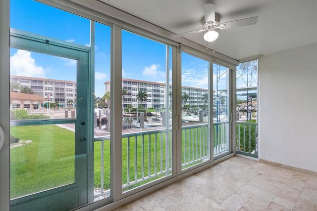 911 Gardenia Drive 153, Delray Beach, FL 33483
