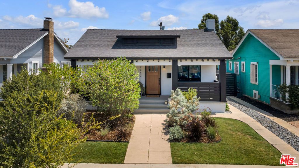 2940 11th Avenue, Los Angeles, CA 90018