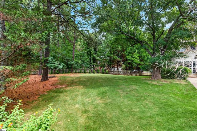 431 Willowbrook Drive, Spartanburg, SC 29307