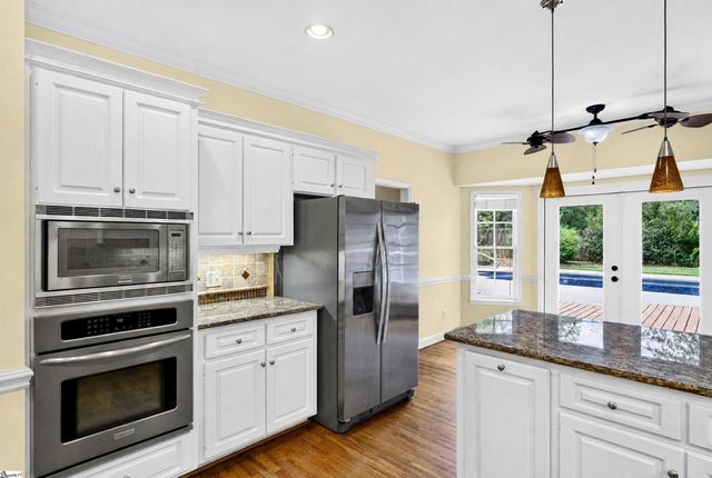 431 Willowbrook Drive, Spartanburg, SC 29307