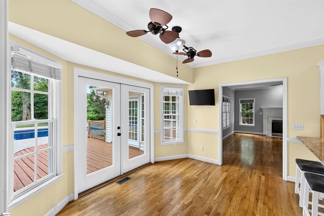 431 Willowbrook Drive, Spartanburg, SC 29307