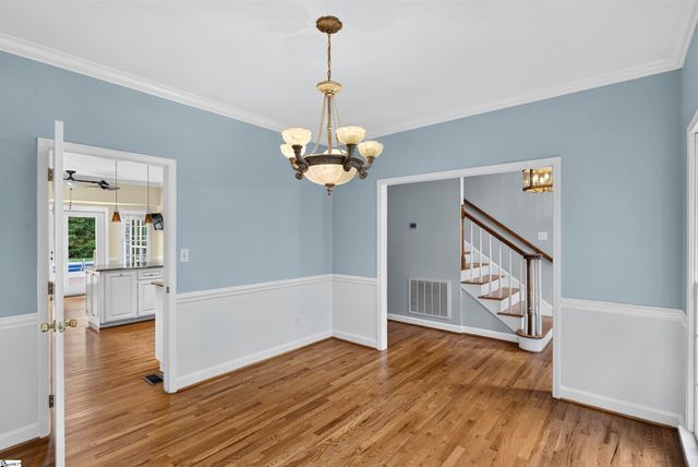 431 Willowbrook Drive, Spartanburg, SC 29307