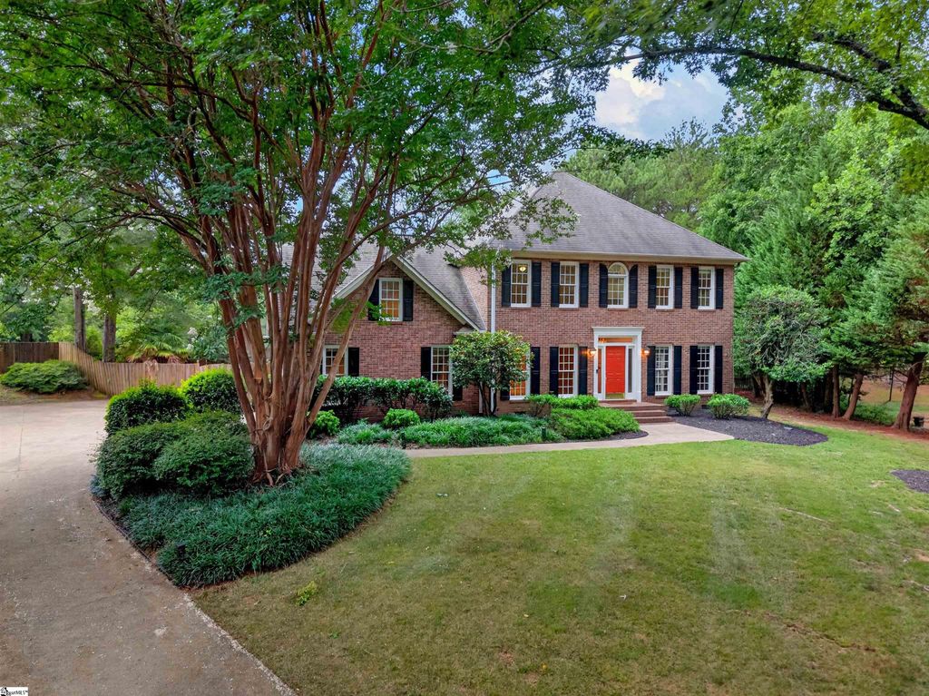 431 Willowbrook Drive, Spartanburg, SC 29307