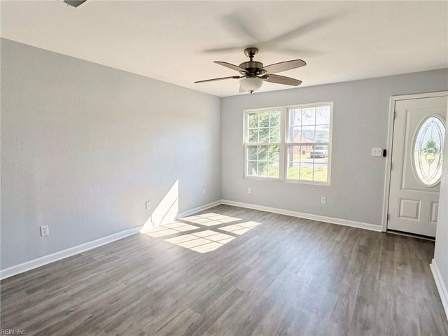 1008 Rowe ST, Hampton, VA 23669