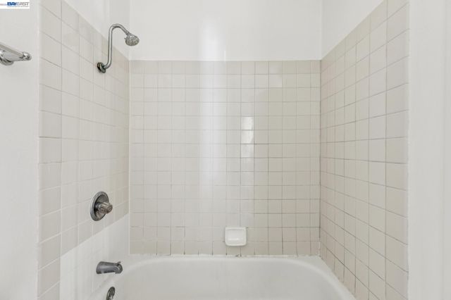 2884 Lyon Circle, Concord, CA 94518
