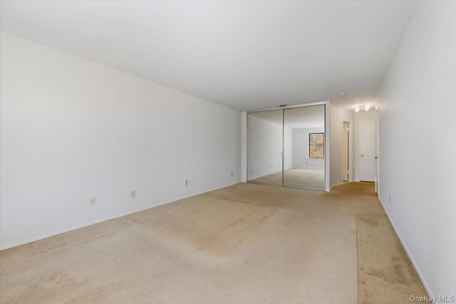 99 S Park Avenue 314, Rockville Centre, NY 11570