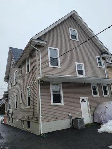 71 Parker Rd, Elizabeth City, NJ 07208