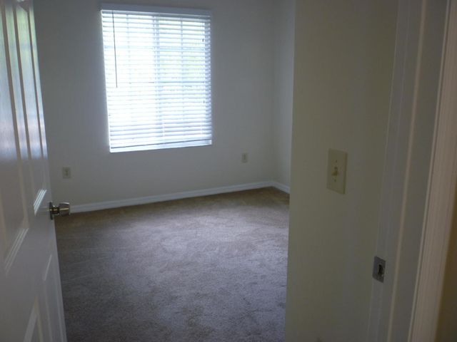 4211 San Marino Boulevard 201, West Palm Beach, FL 33409