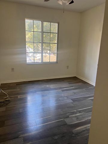 4211 San Marino Boulevard 201, West Palm Beach, FL 33409