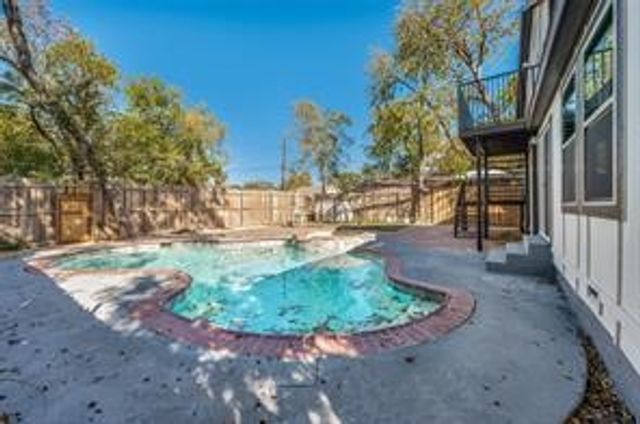 3423 Linda, Dallas, TX 75220