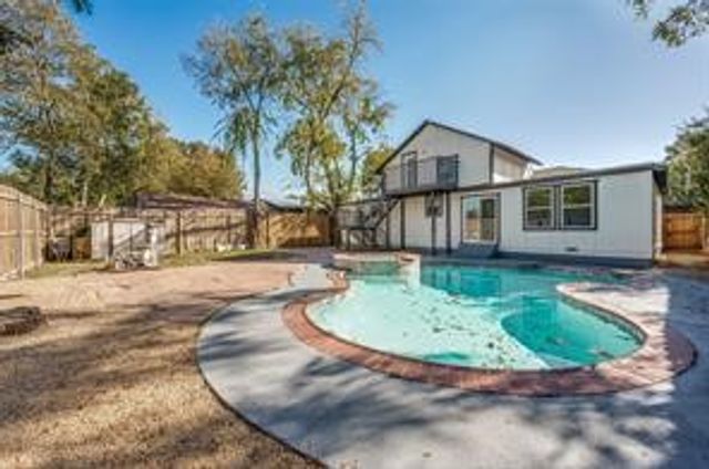 3423 Linda, Dallas, TX 75220