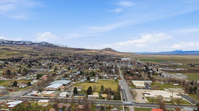 63 W MAIN ST, Richmond, UT 84333