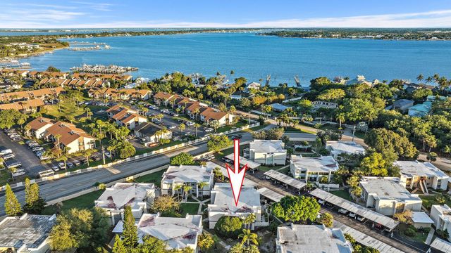 1561 NE 12th Terrace C-14, Jensen Beach, FL 34957