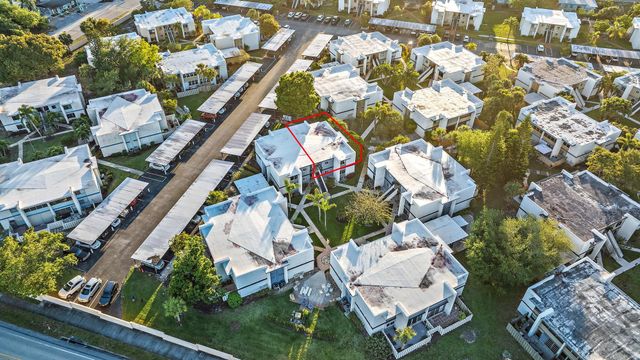 1561 NE 12th Terrace C-14, Jensen Beach, FL 34957