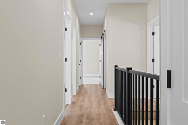 4054 Center Farm Lane, Traverse City, MI 49685