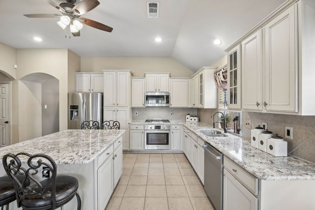 12852 Lizzie Place, Fort Worth, TX 76244