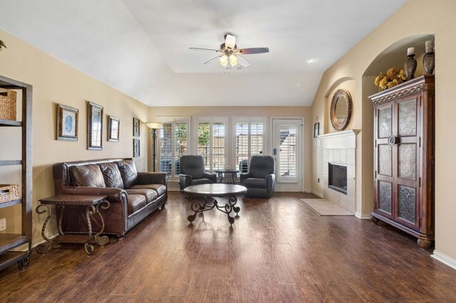 12852 Lizzie Place, Fort Worth, TX 76244