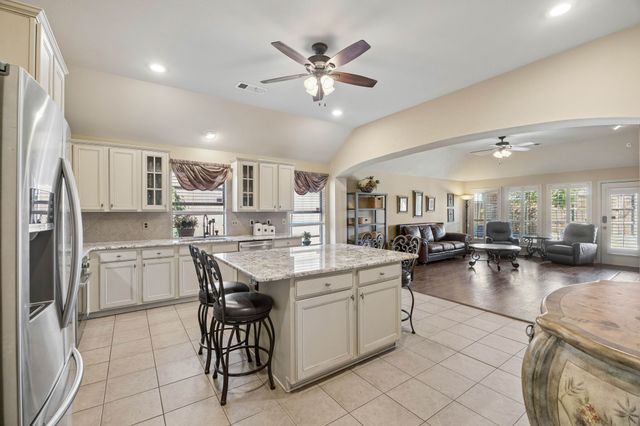 12852 Lizzie Place, Fort Worth, TX 76244