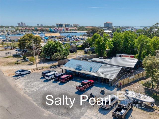 13611 Zodiac Drive, Pensacola, FL 32507