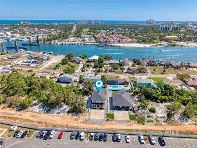 13611 Zodiac Drive, Pensacola, FL 32507