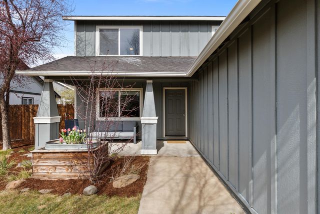 20090 Mount Faith Place, Bend, OR 97702