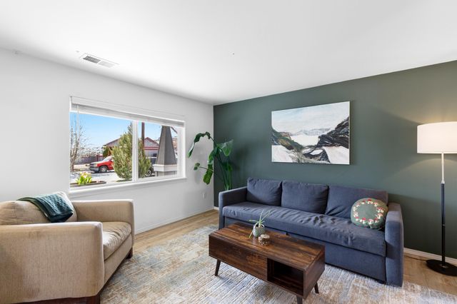 20090 Mount Faith Place, Bend, OR 97702