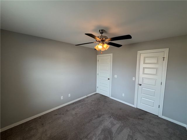 6025 W Quinn Street, Fayetteville, AR 72704