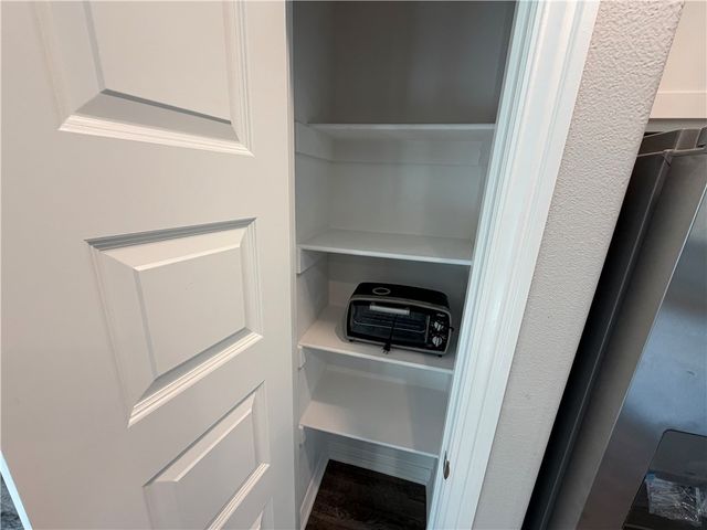 6025 W Quinn Street, Fayetteville, AR 72704