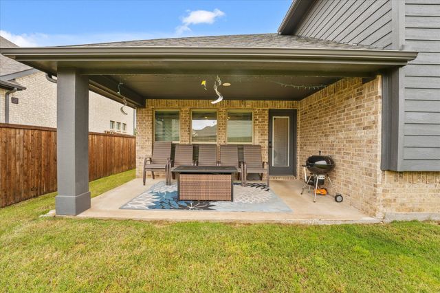 512 Navo Road, Little Elm, TX 75068