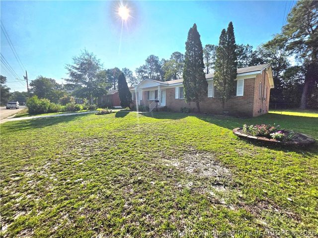 111 Chloe Drive, Fayetteville, NC 28301
