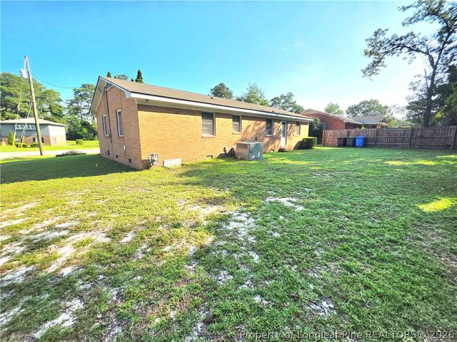 111 Chloe Drive, Fayetteville, NC 28301