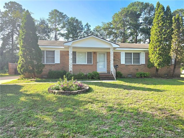 111 Chloe Drive, Fayetteville, NC 28301
