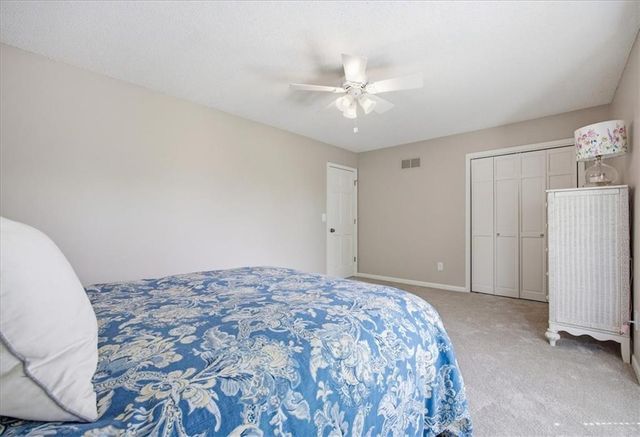 15275 Long Street, Overland Park, KS 66221