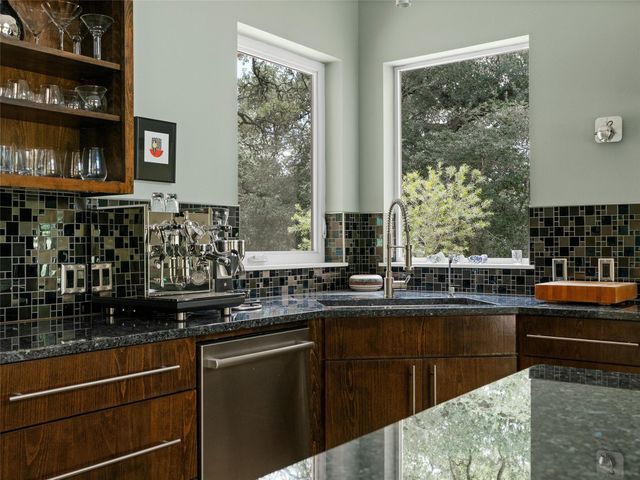 110 Purgatory PASS, San Marcos, TX 78666