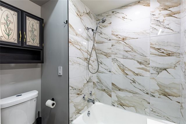 333 Raines Park, Rochester, NY 14613