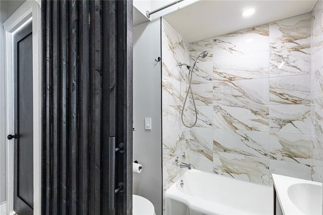 333 Raines Park, Rochester, NY 14613