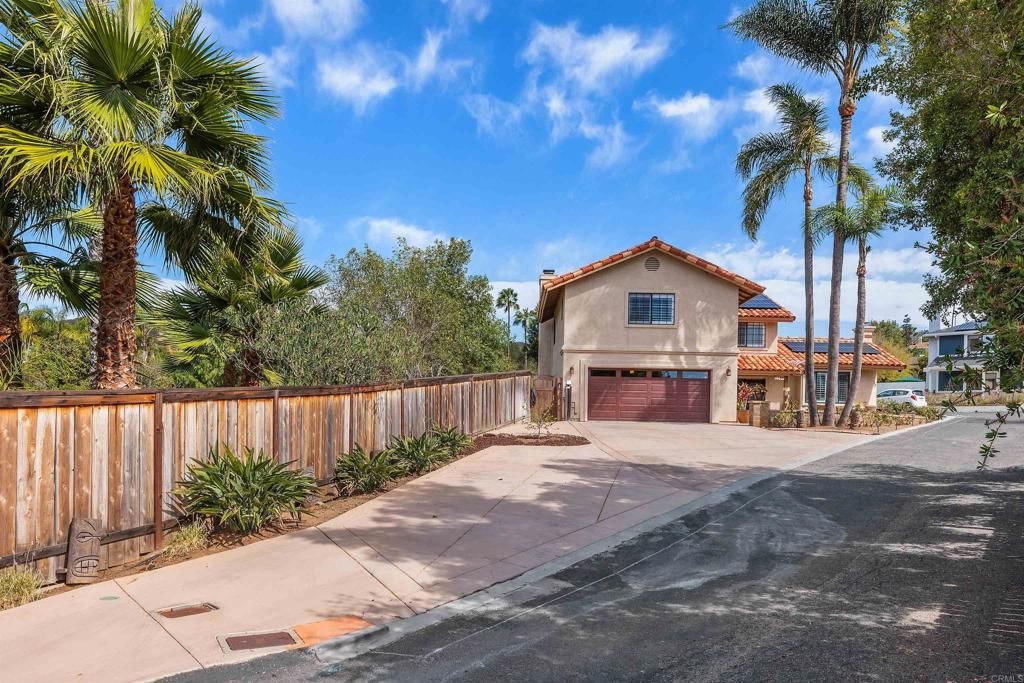 1259 Grandview Road, Vista, CA 92084 — exterior
