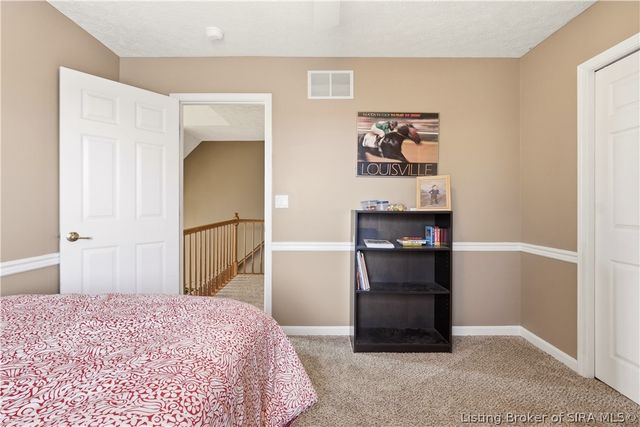 3302 Cobblers Court, New Albany, IN 47150