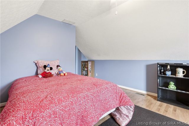 3302 Cobblers Court, New Albany, IN 47150