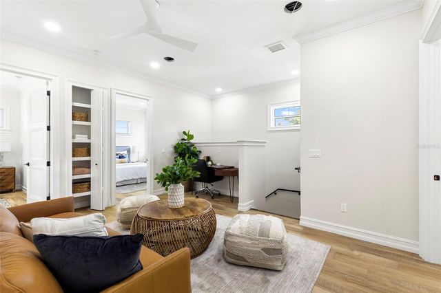 3839 71ST STREET N, St Petersburg, FL 33709