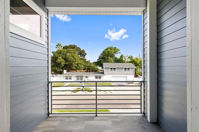 3839 71ST STREET N, St Petersburg, FL 33709