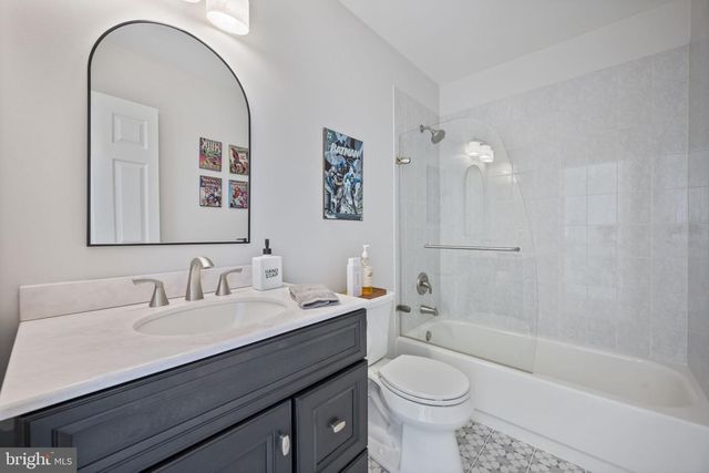 4310 NECKER AVE, Nottingham, MD 21236