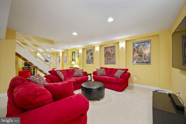 4310 NECKER AVE, Nottingham, MD 21236