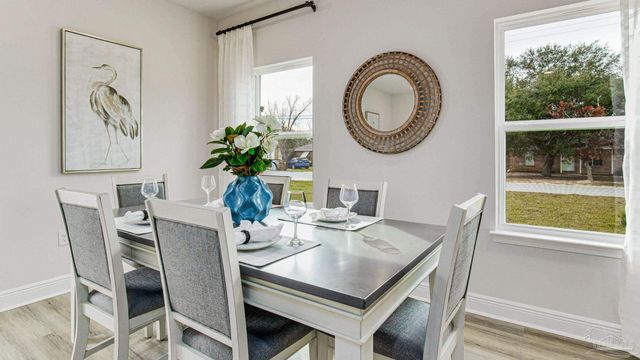 2629 Cliff Hollow Cir, Gulf Breeze, FL 32563