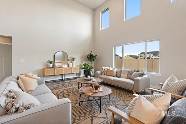 7747 E Meriwether Dr, Nampa, ID 83687