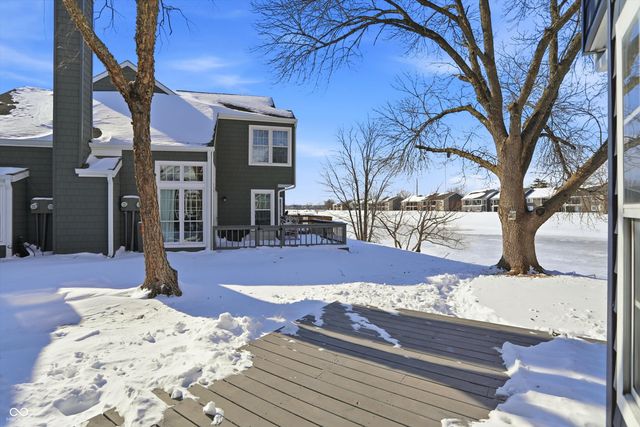 7504 Harbour Isle, Indianapolis, IN 46240