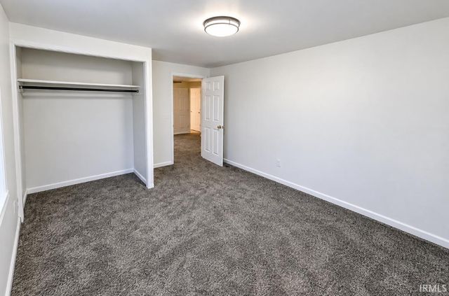 55405 Glenn Road, South Bend, IN 46628